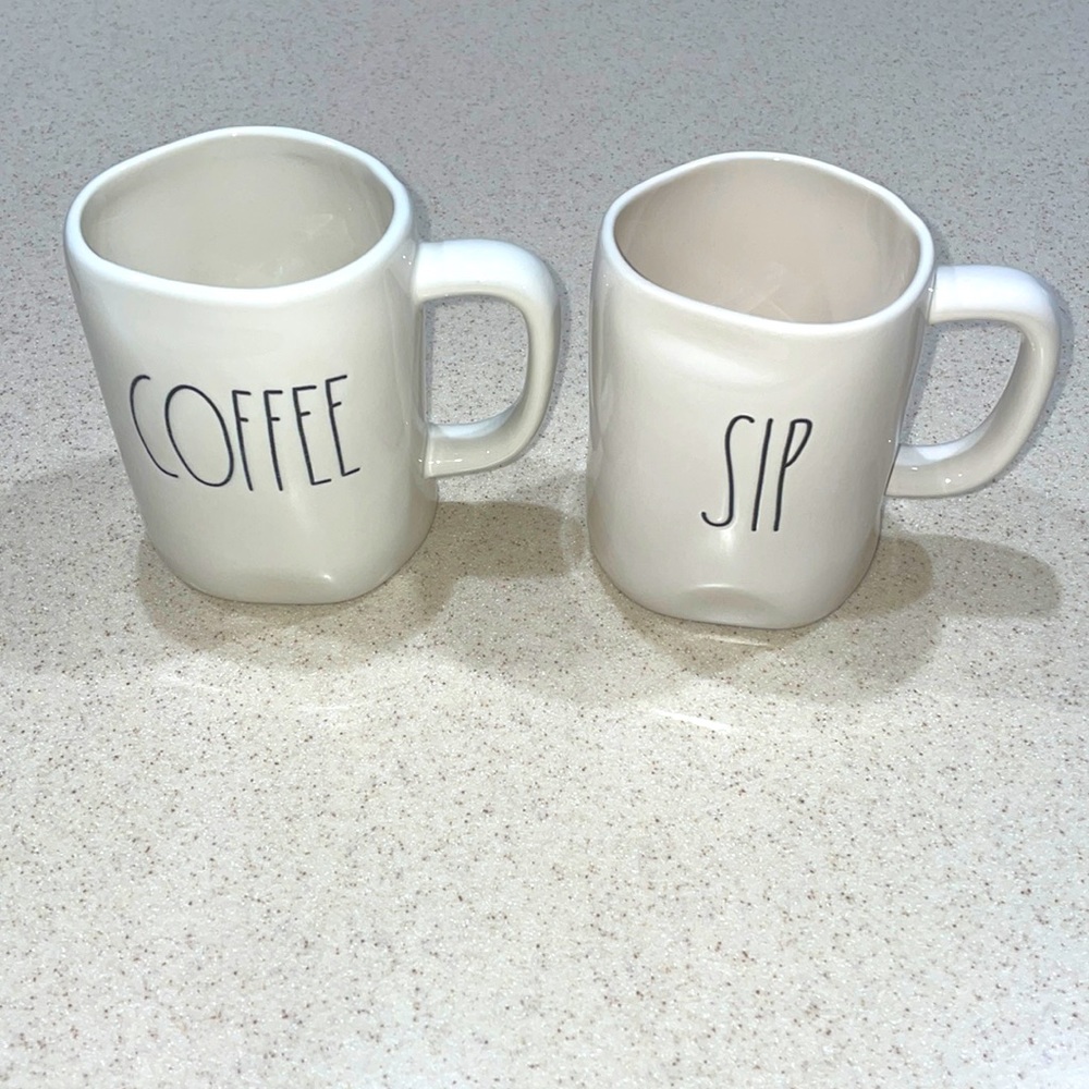 Rae Dunn Set of 2 Cups